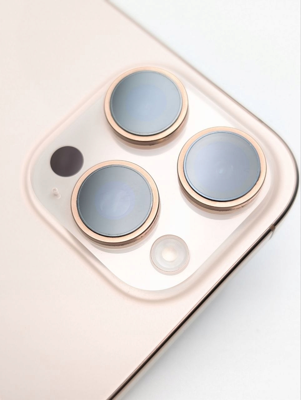 Apple iPhone 16 Pro 128GB Tytan Pustynny (Powystawowy)