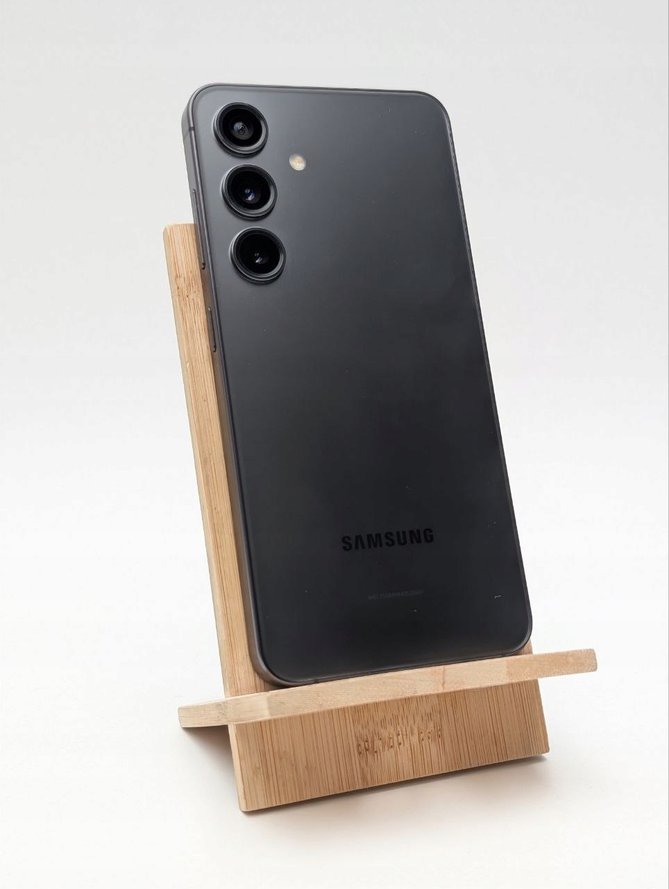 Samsung Galaxy S24 128GB Czarny (Powystawowy)