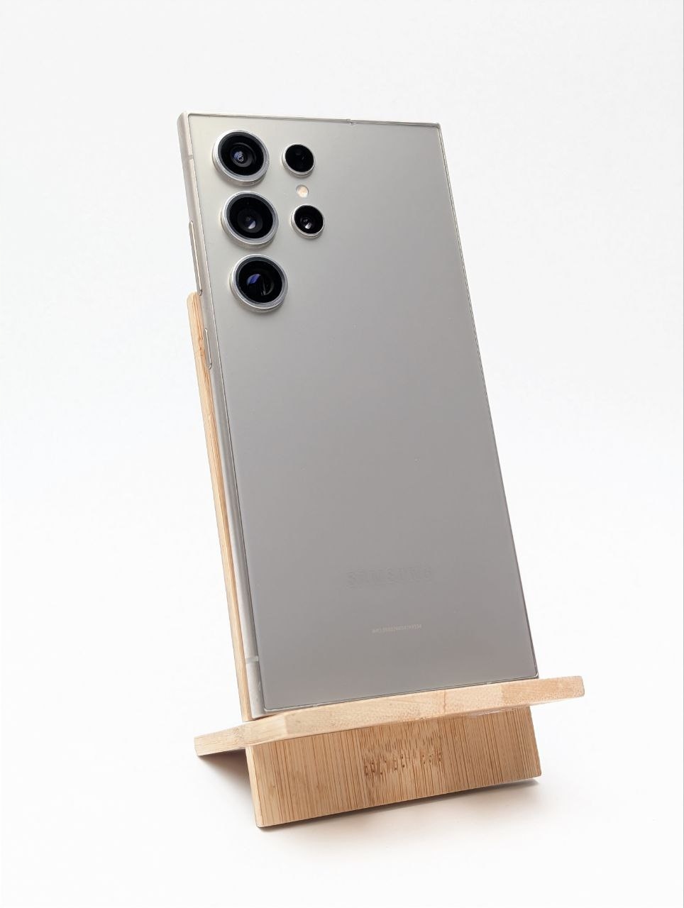 Samsung Galaxy S24 Ultra 256GB srebrny (Powystawowy)