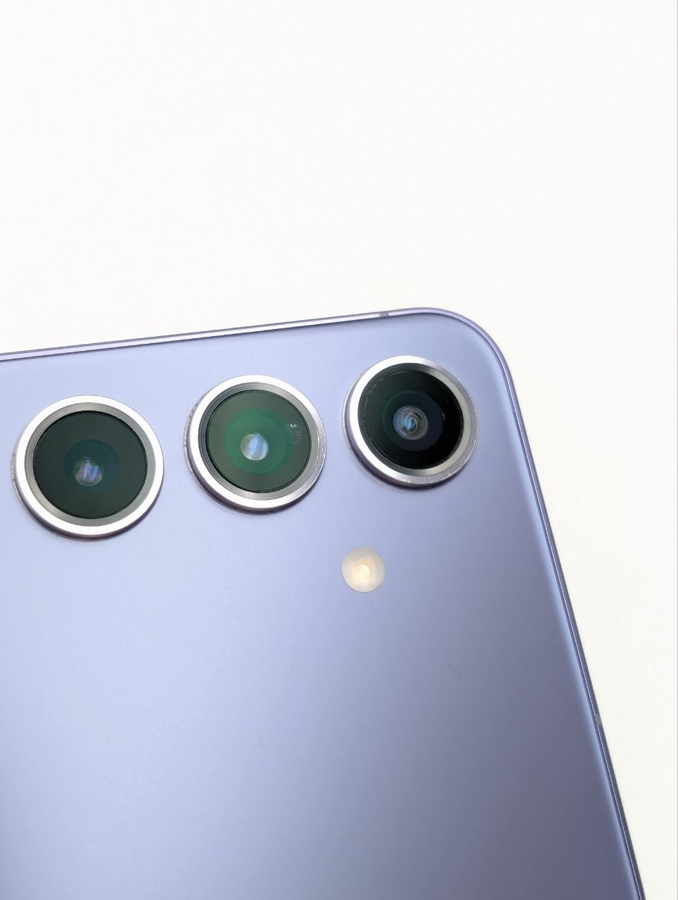 Samsung Galaxy S24 128GB Fioletowy (Powystawowy)