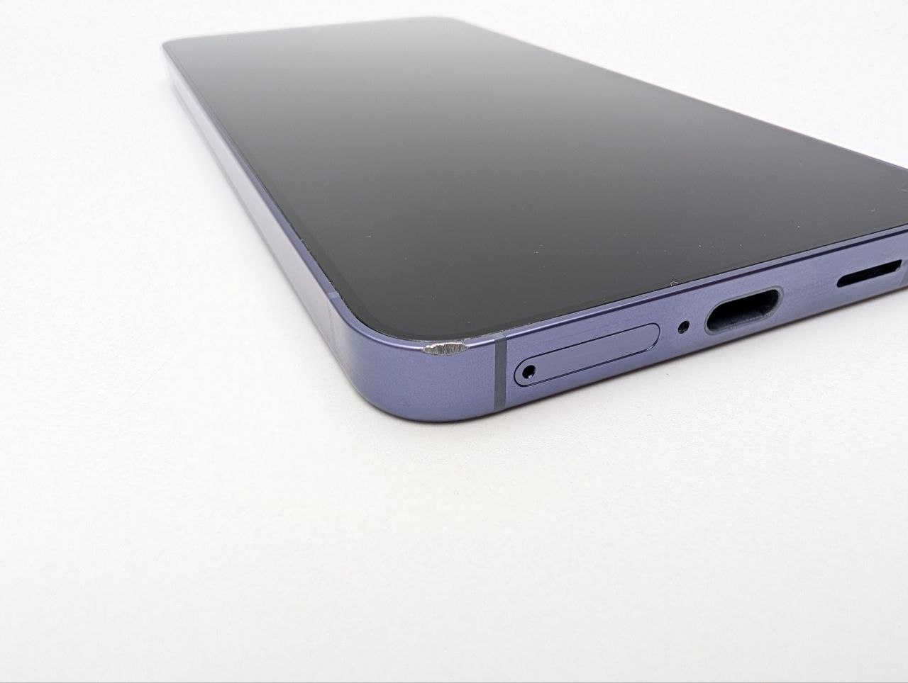 Samsung Galaxy S24 128GB Fioletowy (Powystawowy)