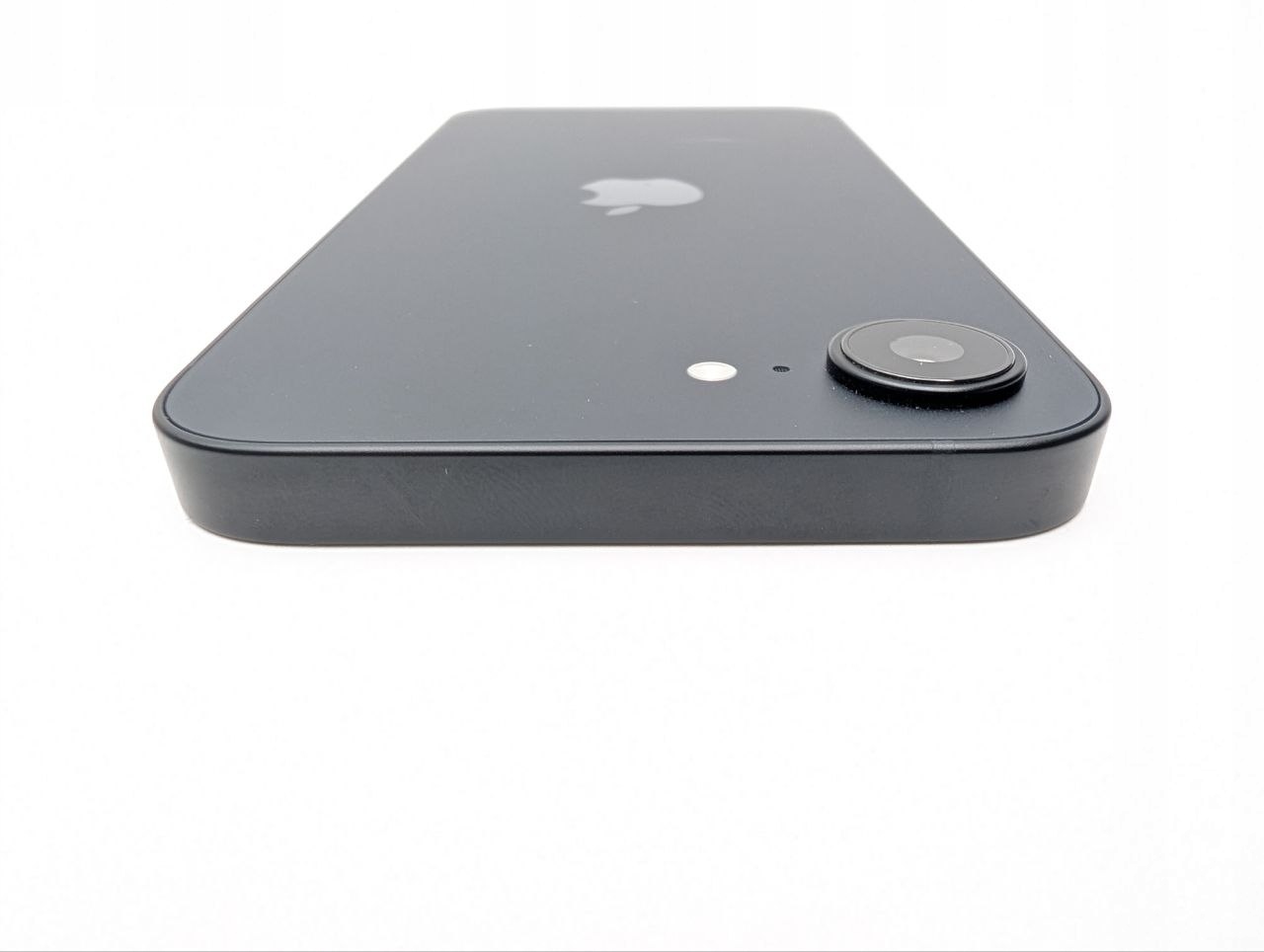 Apple iPhone 16e 128 GB czarny | bateria 100% (Powystawowy)