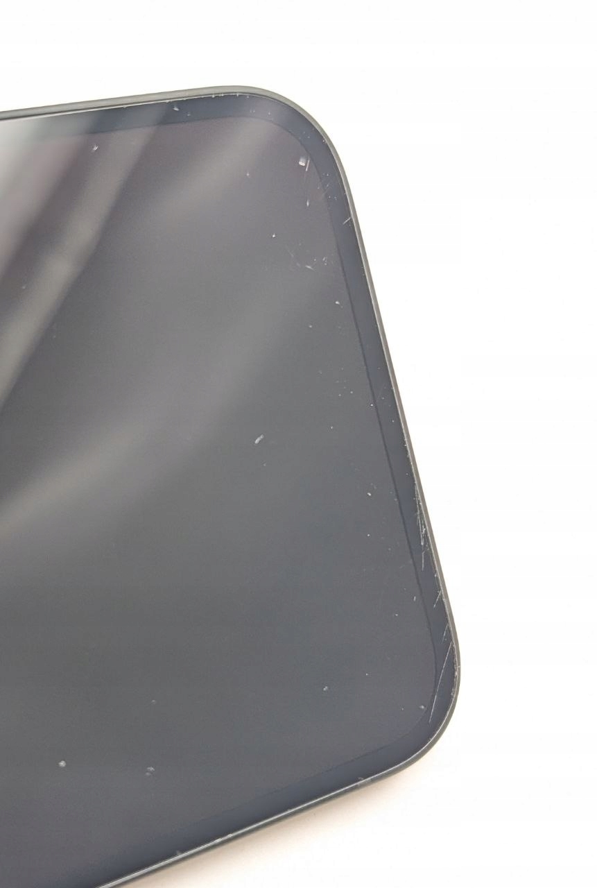 Apple iPhone 16e 128 GB czarny | bateria 100% (Używany)