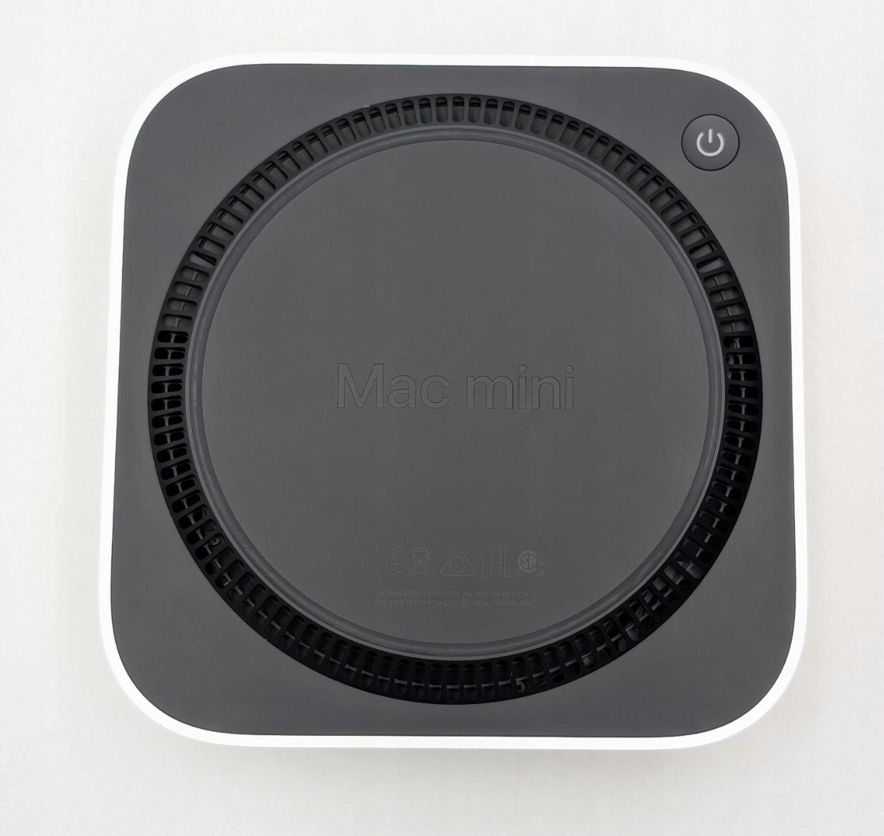 Apple Mac Mini M4 16GB /256 GB Srebrny (Powystawowy)