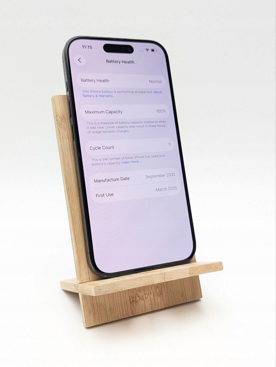 Apple iPhone 15 Pro 128GB Czarny | bateria 100% (Powystawowy)