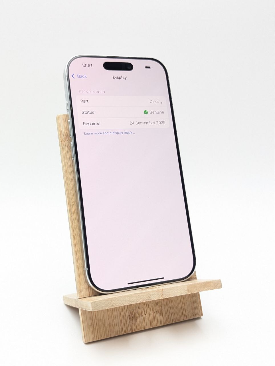 Apple iPhone 16 Pro 256GB Tytan Biały| eSim (Odnowiony przez producenta)