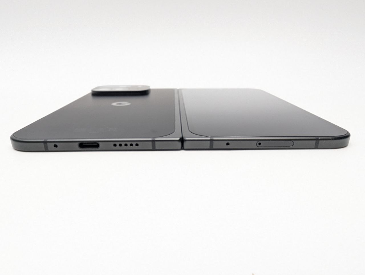Google Pixel 9 Pro Fold 256GB Czarny (Powystawowy)