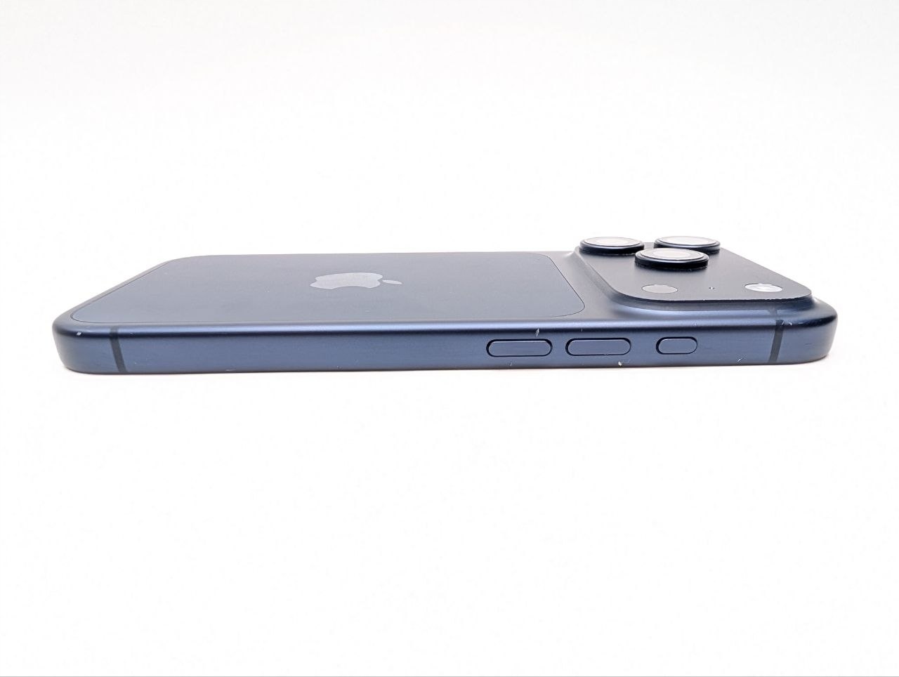 Apple iPhone 17 Pro 256 GB Głębinowy błękit | eSim | bateria 100% (Powystawowy)