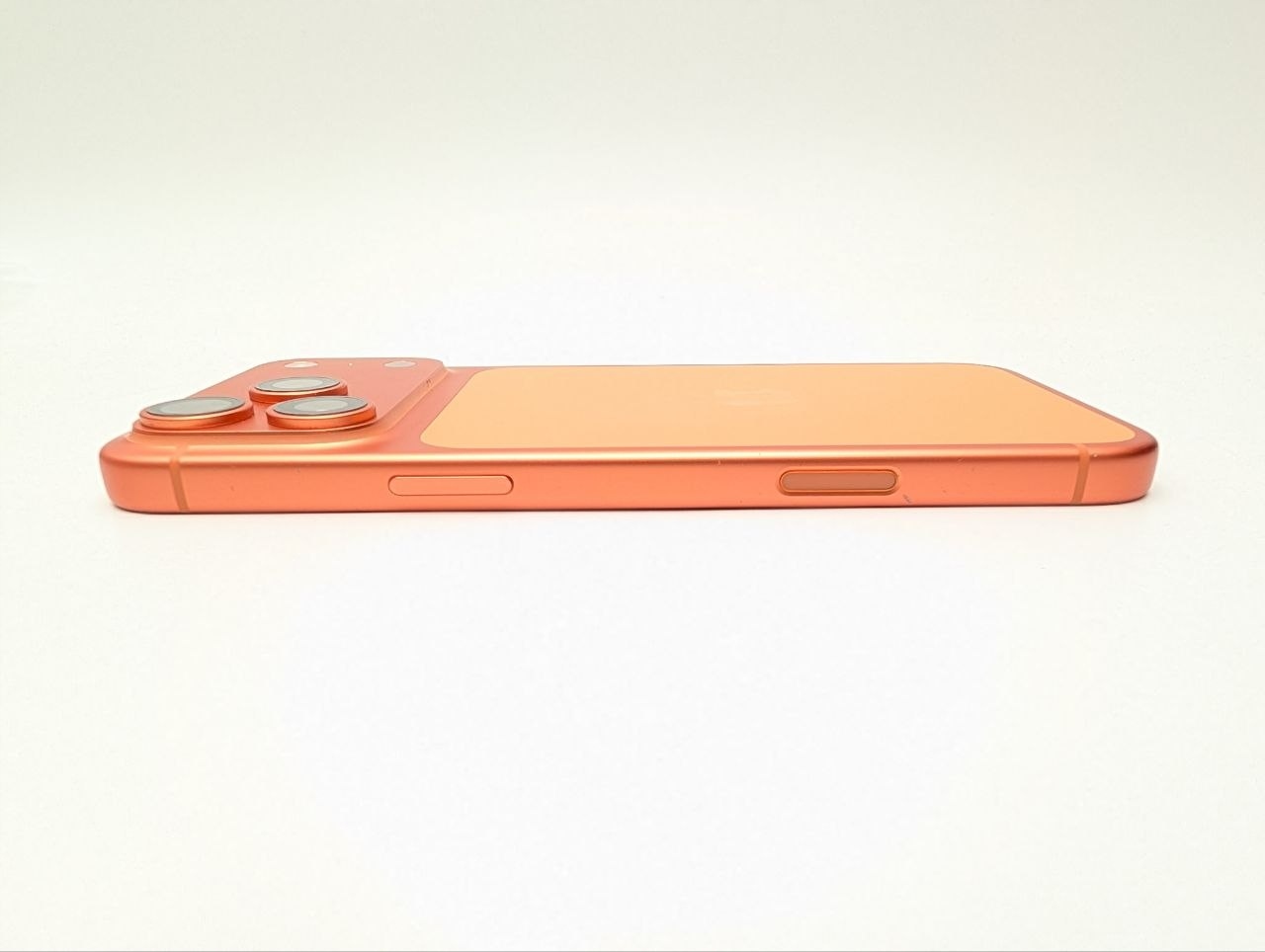 Apple iPhone 17 Pro Max 256 GB Kosmiczny pomarańcz | eSim | bateria 100% (Powystawowy)
