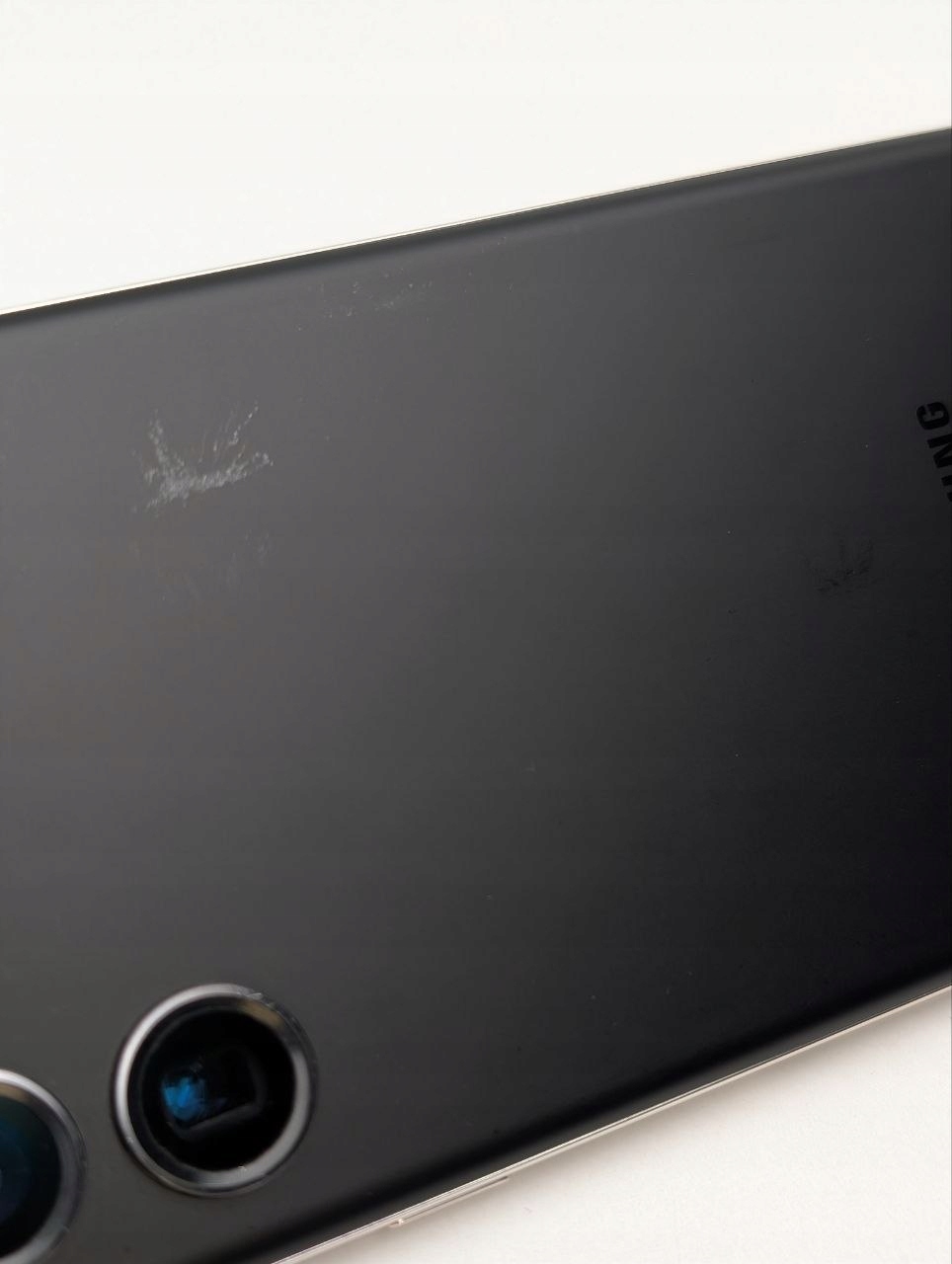 Samsung Galaxy S23 Ultra 256GB Czarny (Odnowiony przez sprzedawcę)