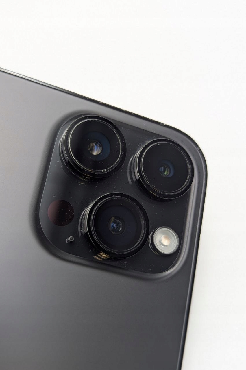 Smartfon Apple iPhone 14 Pro Max 6 GB / 128 GB 5G czarny (Używany)