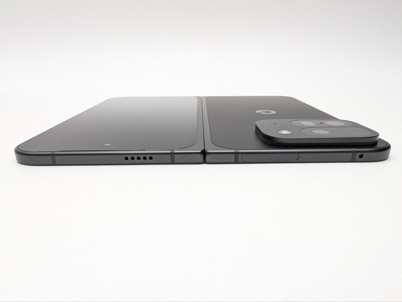 Google Pixel 9 Pro Fold 256GB Czarny (Powystawowy)