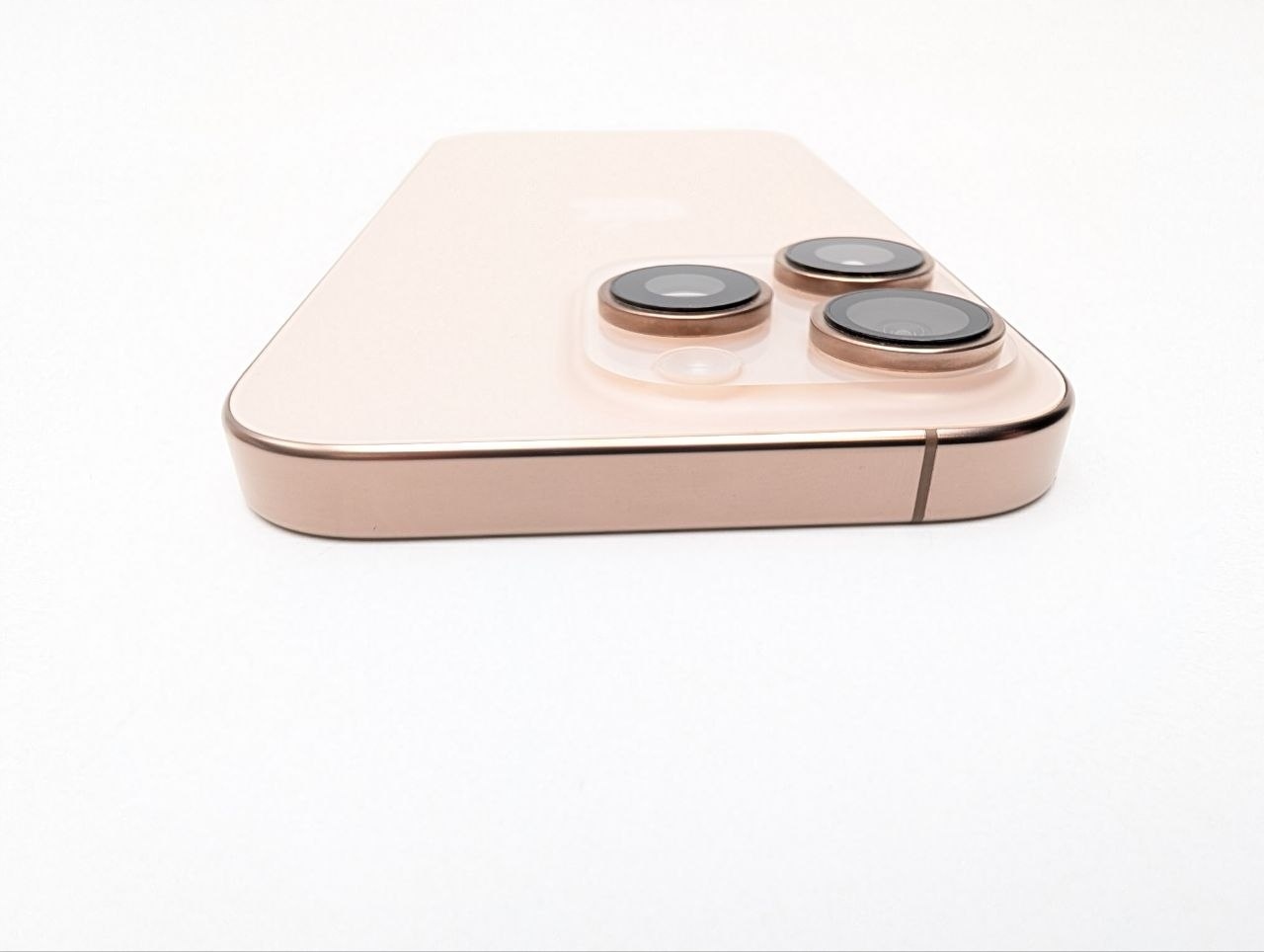 Apple iPhone 16 Pro 128GB Tytan Pustynny | bateria 100% (Powystawowy)