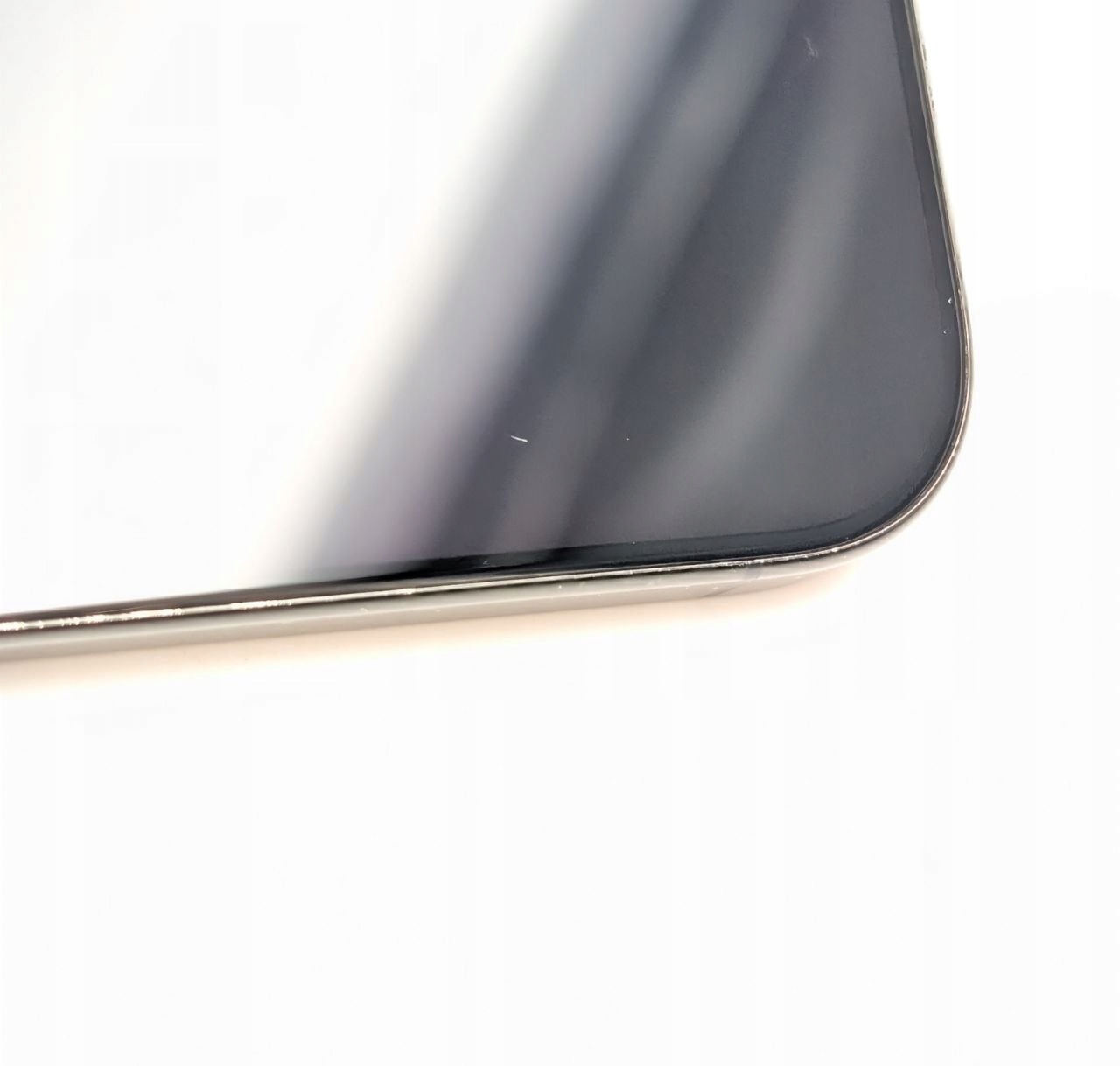 Apple iPhone 16 Pro Max 512GB Tytan czarny | eSim (Powystawowy)