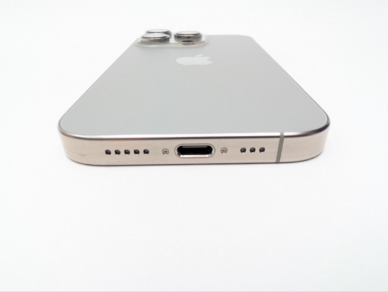 Apple iPhone 16 Pro 128GB Tytan Naturalny| eSim (Powystawowy)