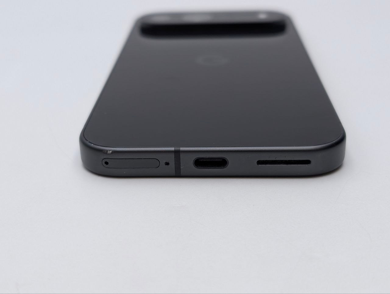Google Pixel 9 128GB Czarny (Powystawowy)