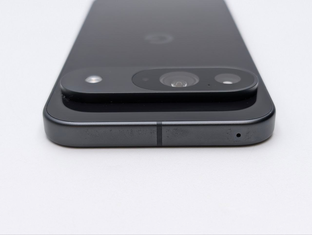 Google Pixel 9 128GB Czarny (Powystawowy)