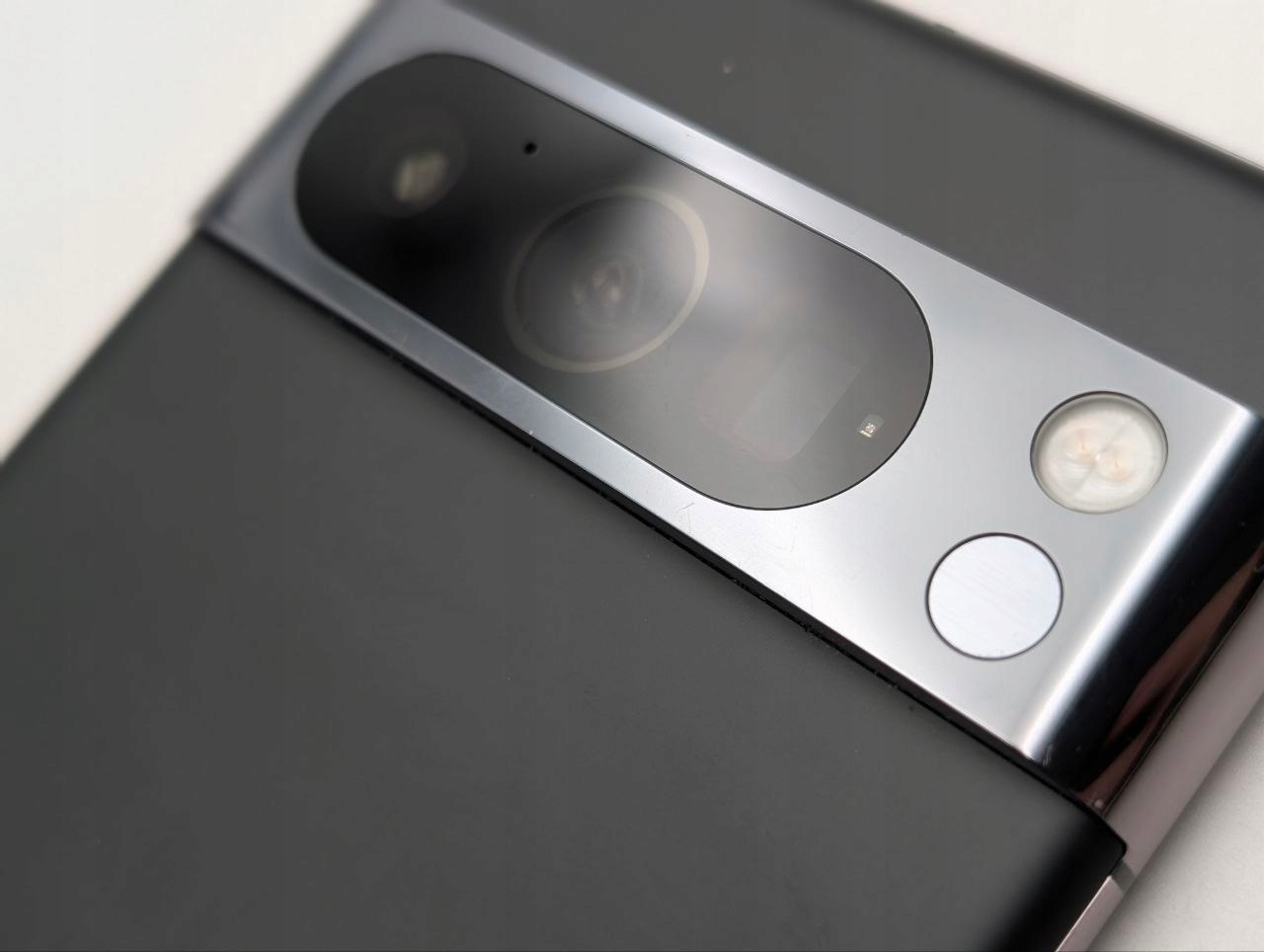 Google Pixel 8 Pro 128GB Czarny (Powystawowy)
