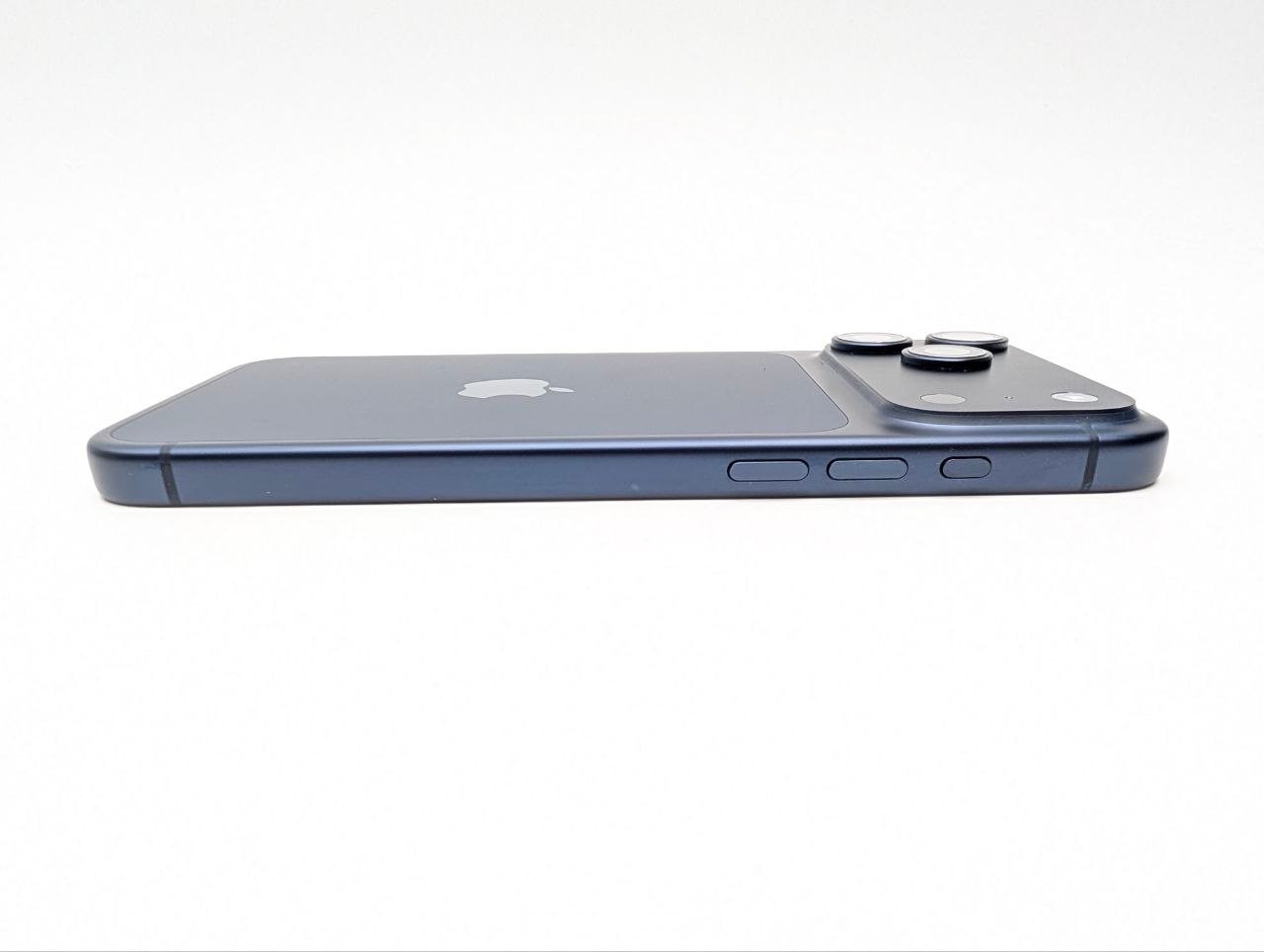 Apple iPhone 17 Pro Max 256 GB Głębinowy błękit | eSim | bateria 100% (Powystawowy)