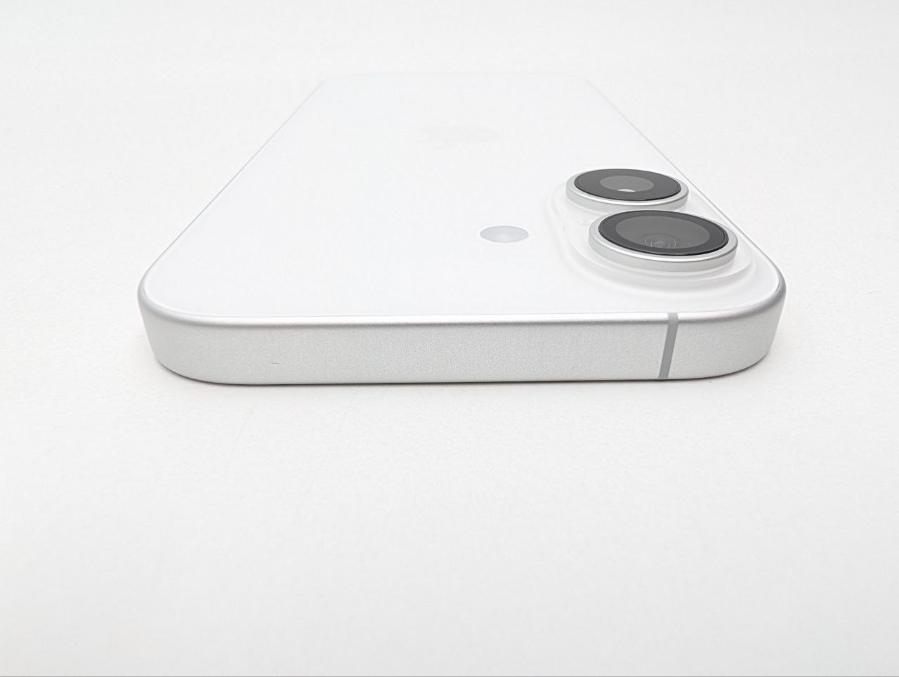 Apple iPhone 17 256 GB Biały| eSim | bateria 100% (Powystawowy)
