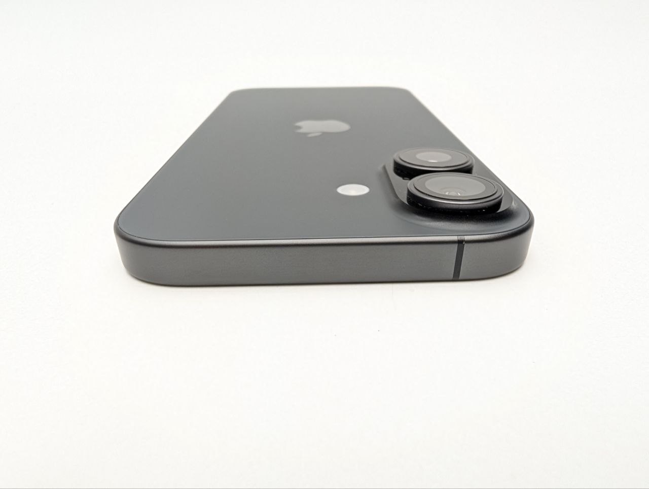 Apple iPhone 17 256GB Czarny | eSim | bateria 100% (Powystawowy)