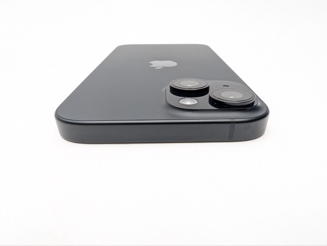 Apple iPhone 15 128GB Czarny (Powystawowy)