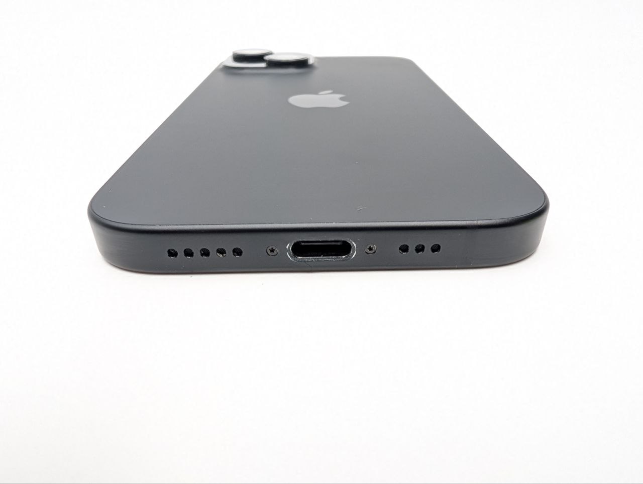 Apple iPhone 15 256 GB czarny (Powystawowy)