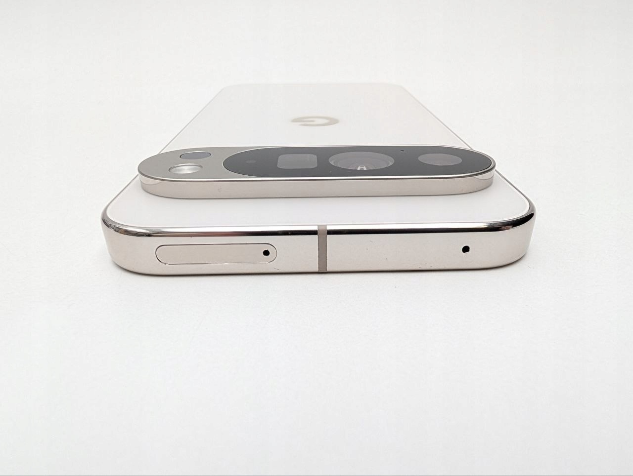 Google Pixel 10 Pro XL 256GB Porcelanowy (Powystawowy)