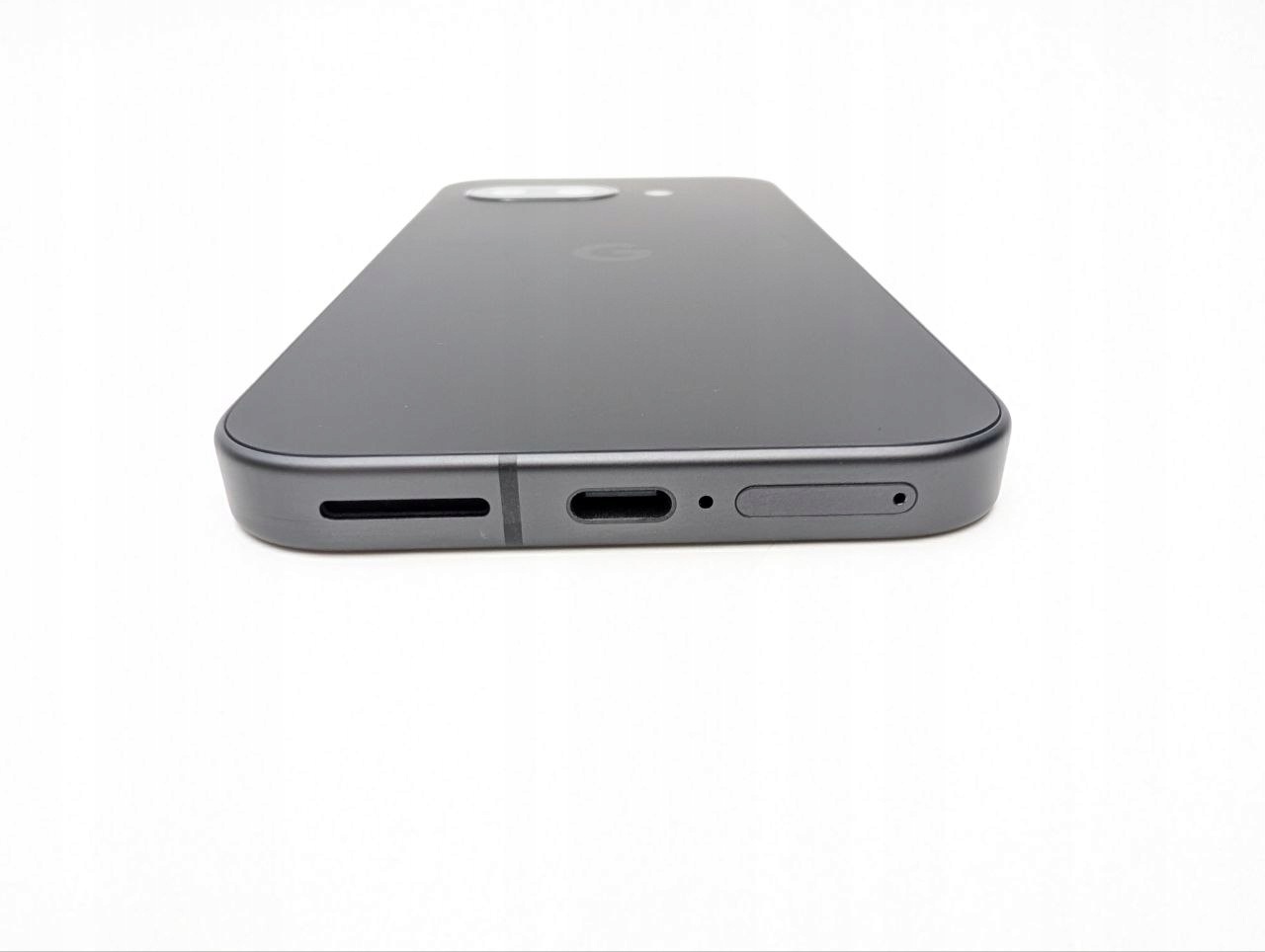Google Pixel 9a 128GB Obsydian (Powystawowy)