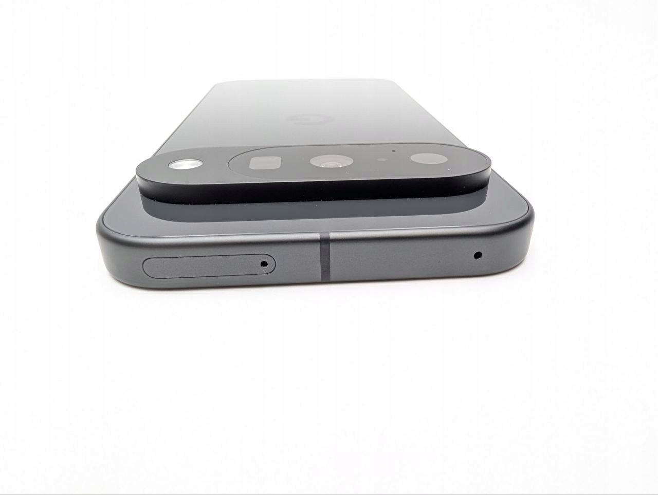 Google Pixel 10 128GB Obsydian (Powystawowy)