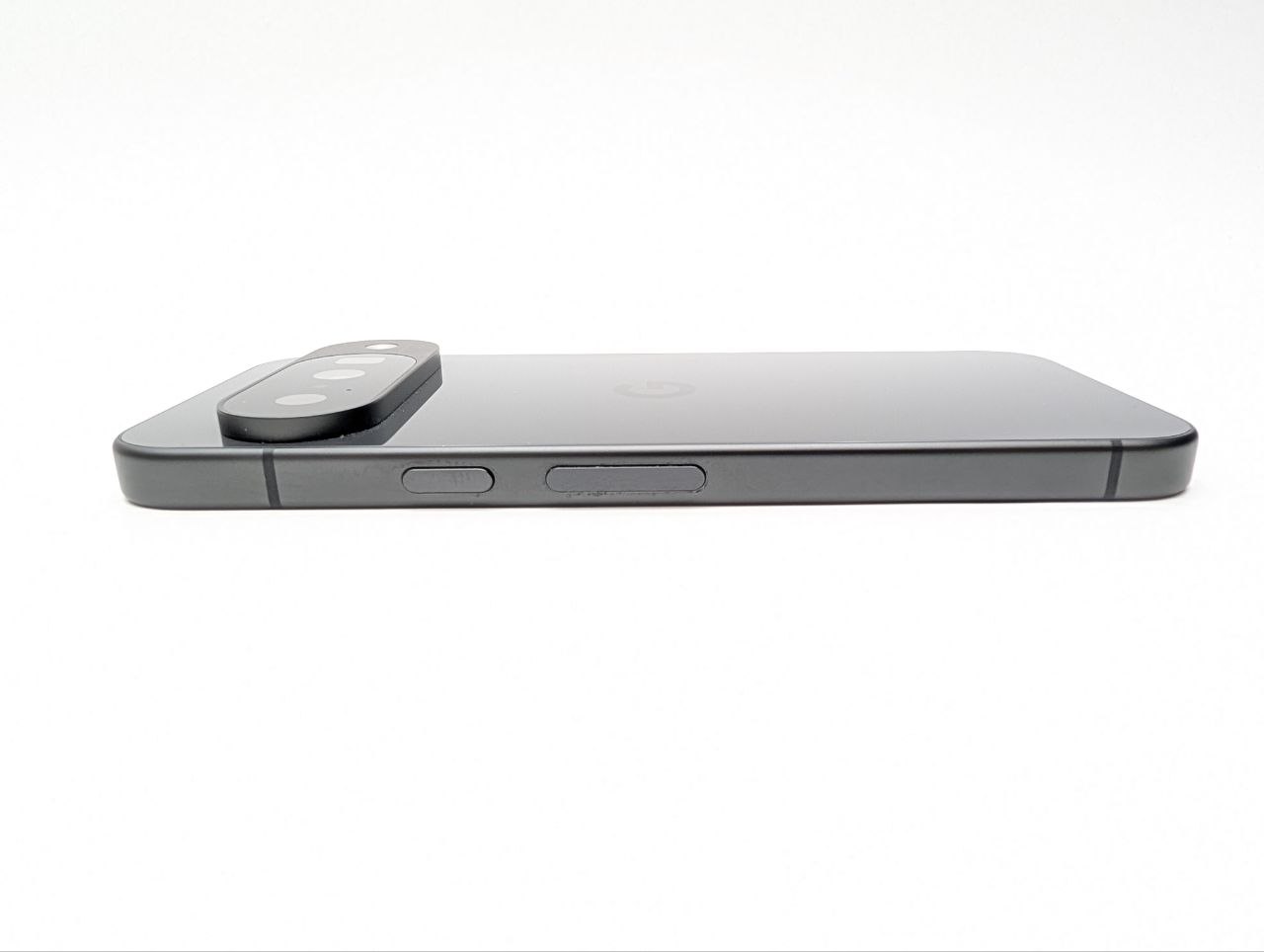Google Pixel 10 128GB Obsydian (Powystawowy)