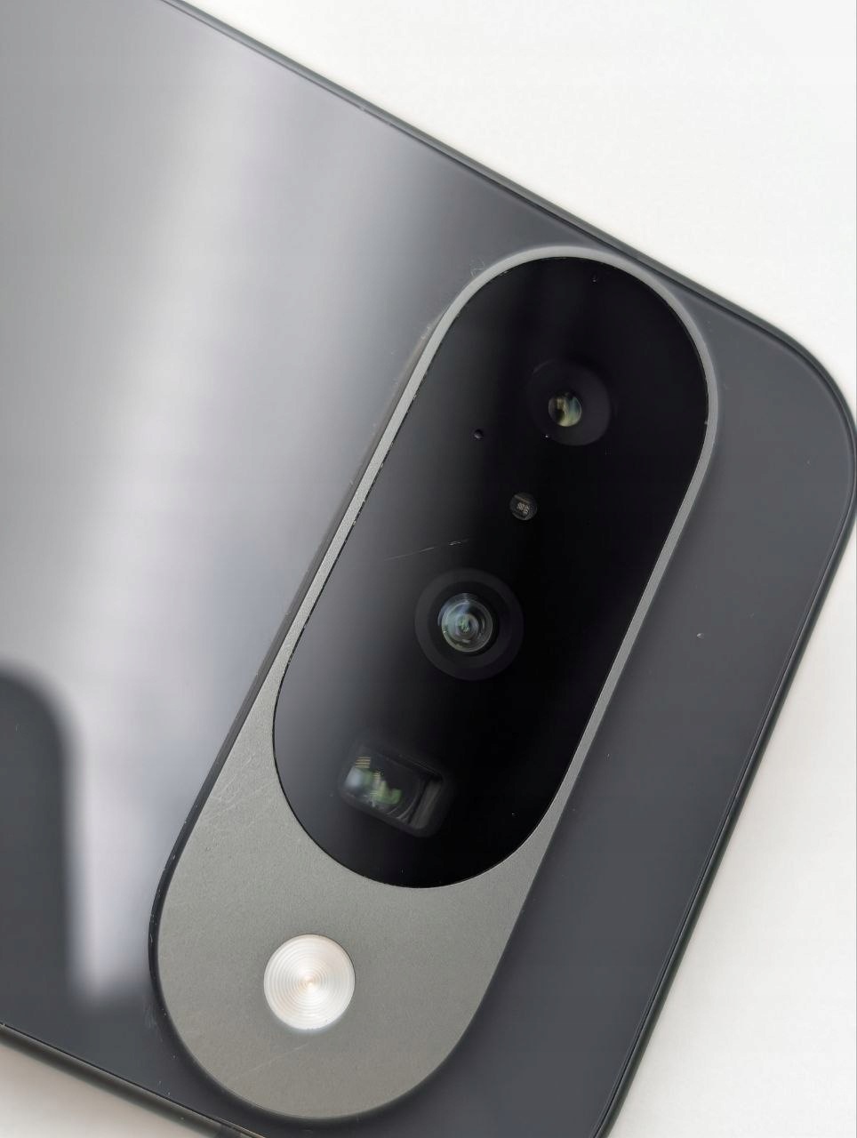 Google Pixel 10 128GB Obsydian (Powystawowy)