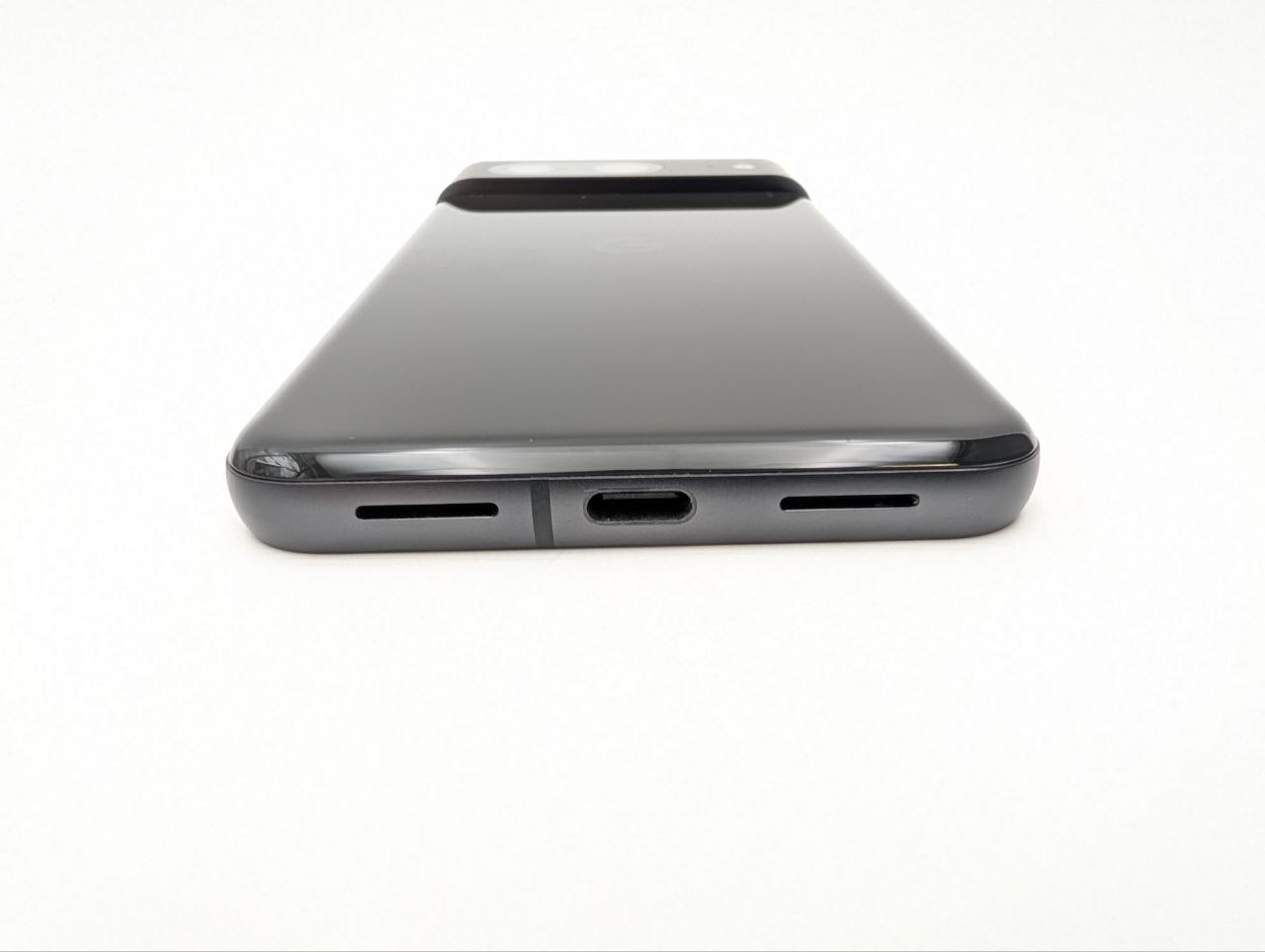 Google Pixel 8 128GB Czarny (Powystawowy)