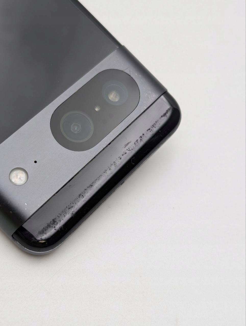 Google Pixel 8 128GB Czarny (Powystawowy)
