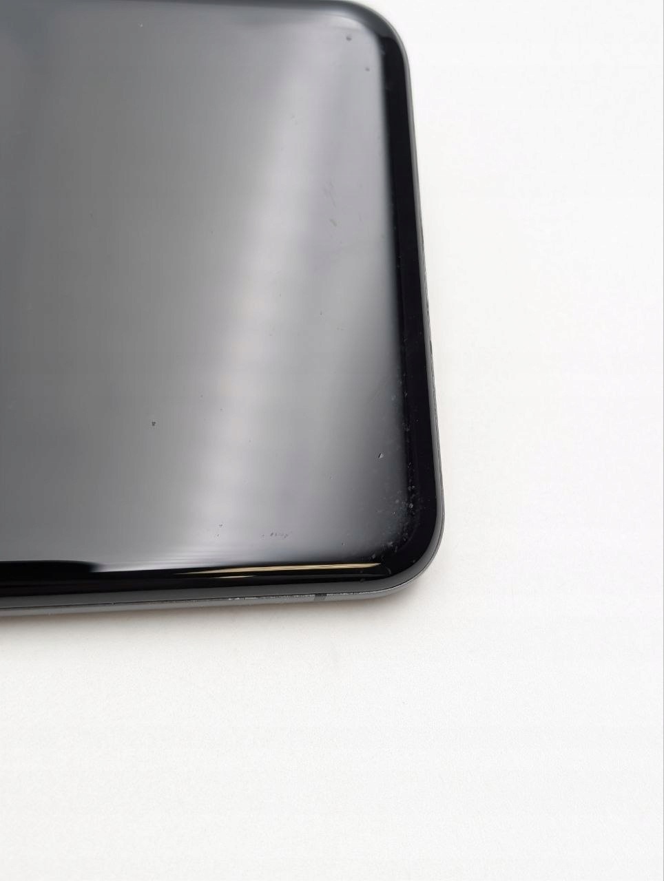 Google Pixel 8 128GB Czarny (Powystawowy)