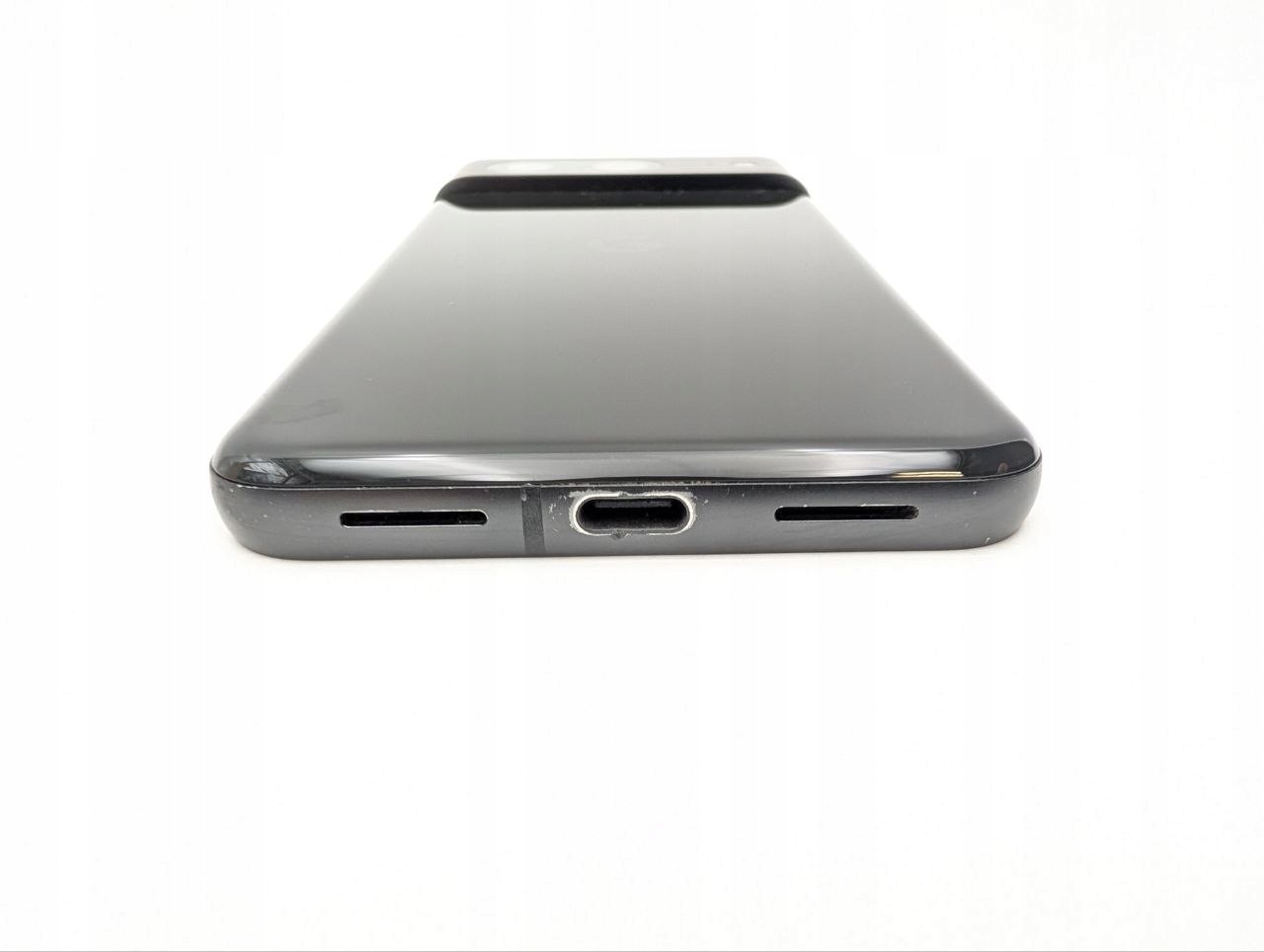 Google Pixel 8 128GB Czarny (Powystawowy)