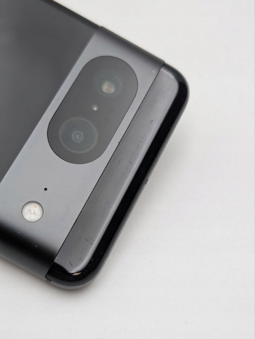 Google Pixel 8 128GB Czarny (Powystawowy)