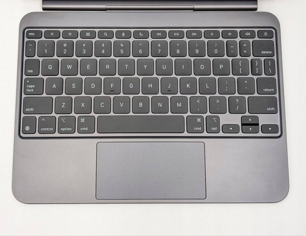 Klawiatura Apple do Apple iPada Pro 11” M4/M5 Czarna USA (Powystawowy)