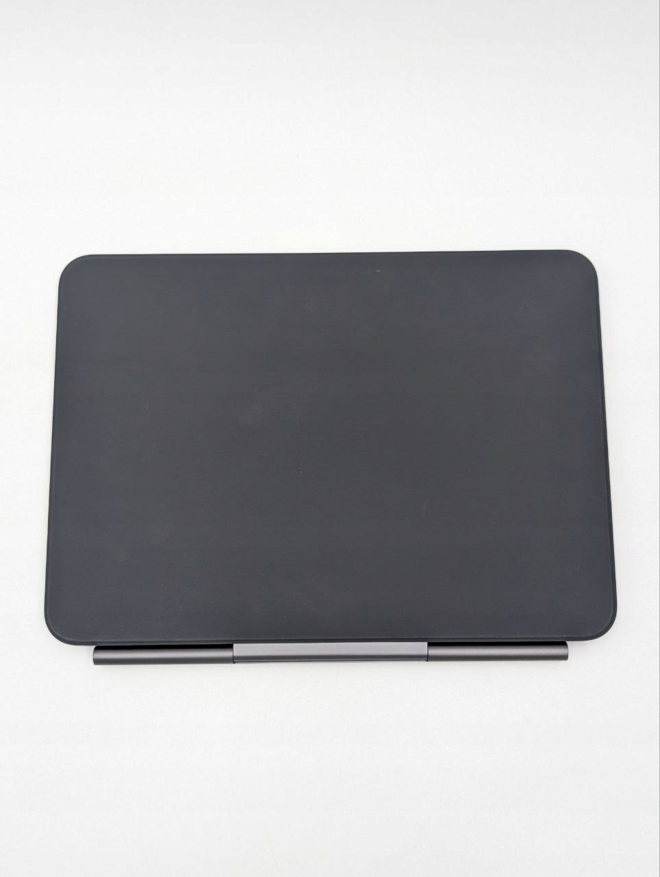 Klawiatura Apple do Apple iPada Pro 11” M4/M5 Czarna USA (Powystawowy)