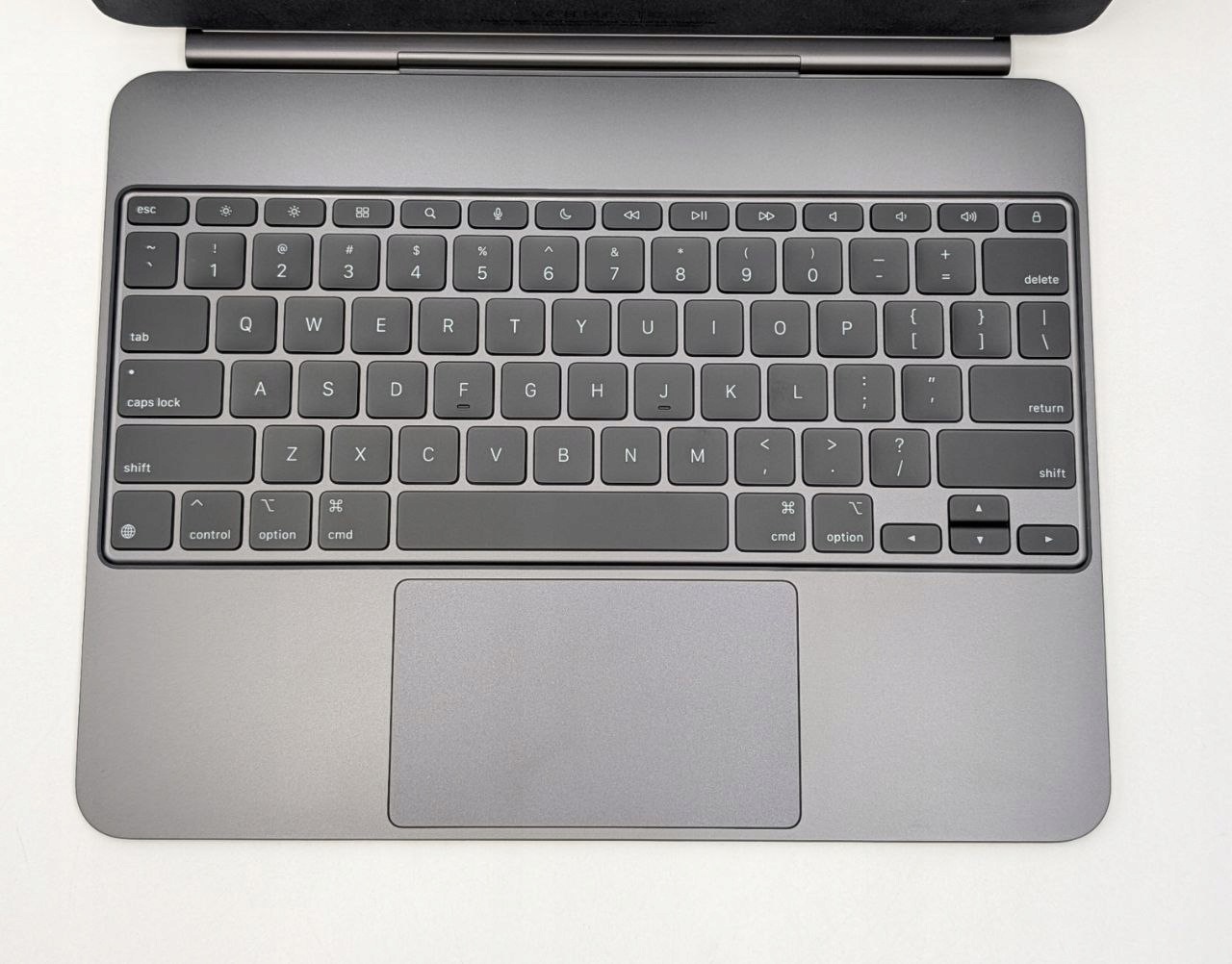 Klawiatura Apple do Apple iPada Pro 13'' M4/M5 Czarna USA | OUTLET (Powystawowy)