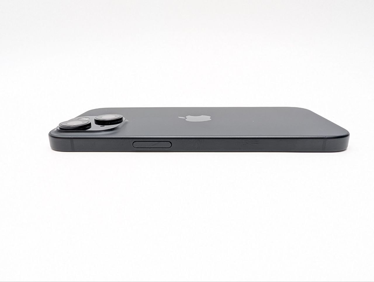 Apple iPhone 15 128GB Czarny (Powystawowy)