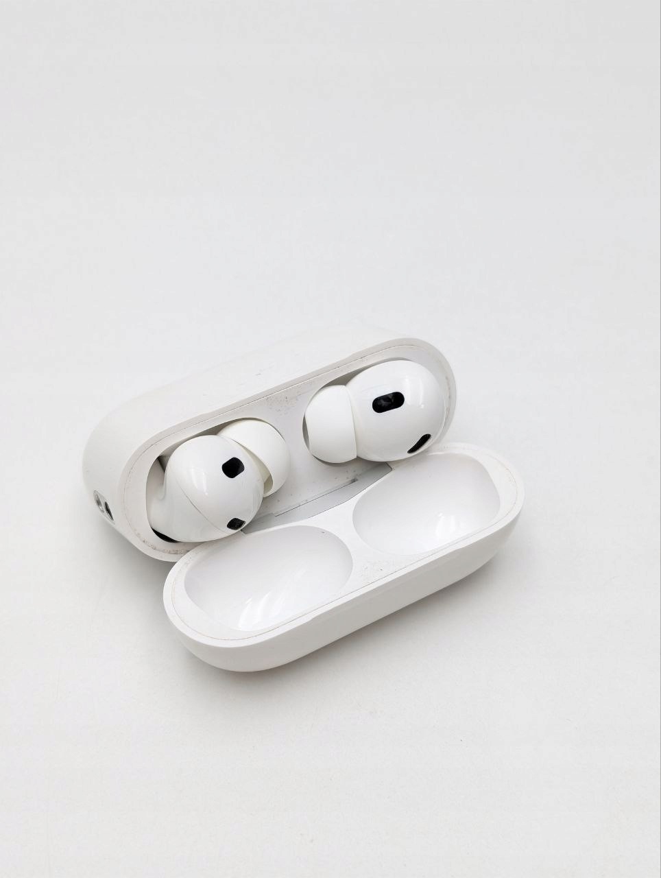 Słuchawki bezprzewodowe dokanałowe Apple AirPods Pro 2 gen (Używany)