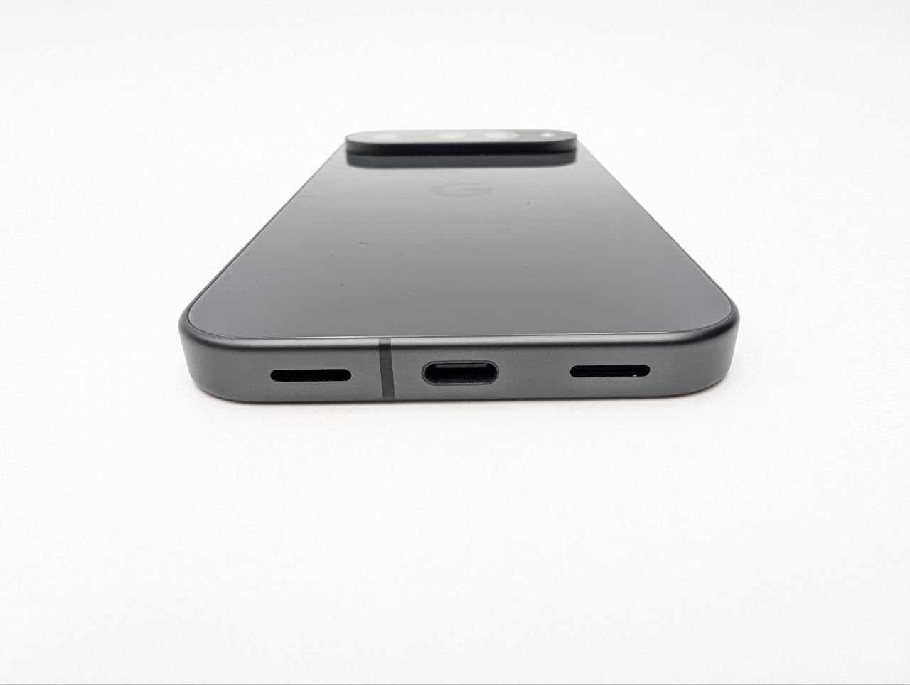 Google Pixel 10 128GB Obsydian (Powystawowy)
