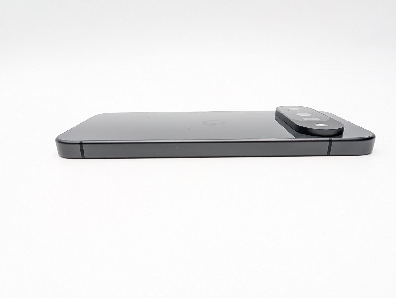 Google Pixel 10 128GB Obsydian (Powystawowy)