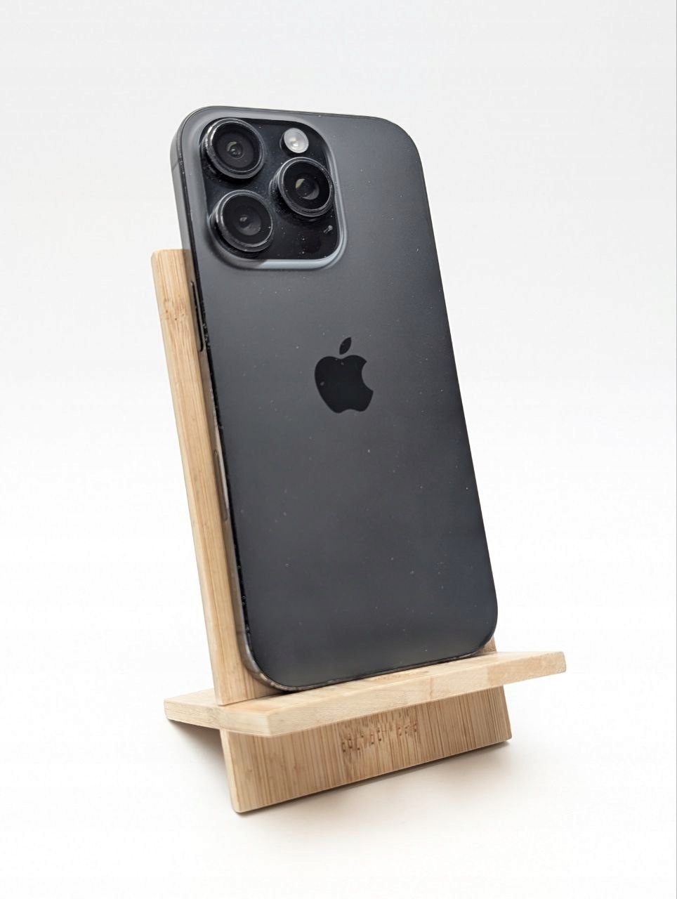 Apple iPhone 16 Pro 128 GB Tytan Czarny (Używany)