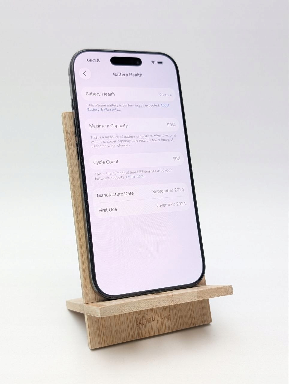 Apple iPhone 16 Pro 128 GB Tytan Czarny | eSim (Używany)