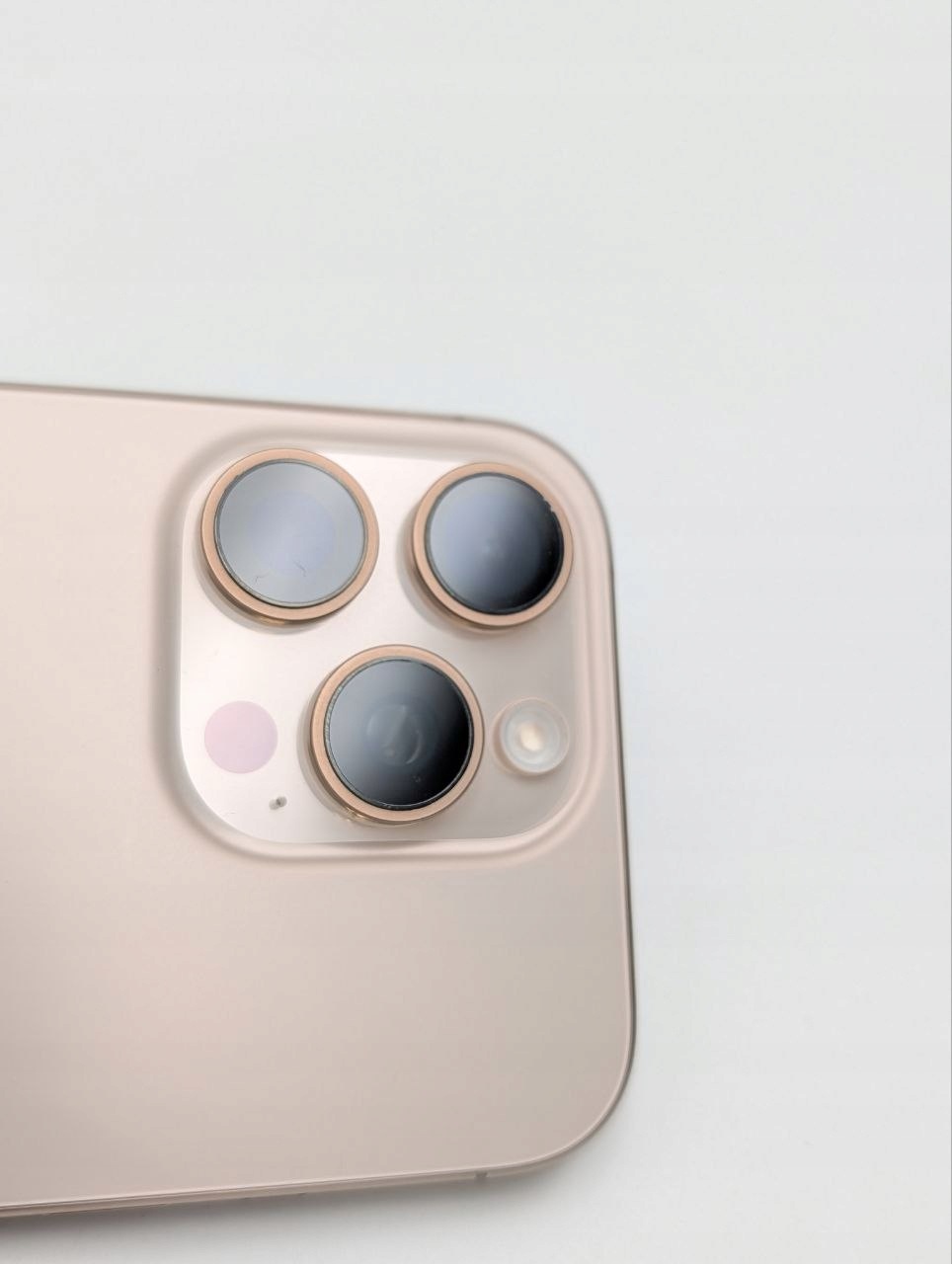 Apple iPhone 16 Pro 256 GB Tytan pustynny | eSim (Powystawowy)