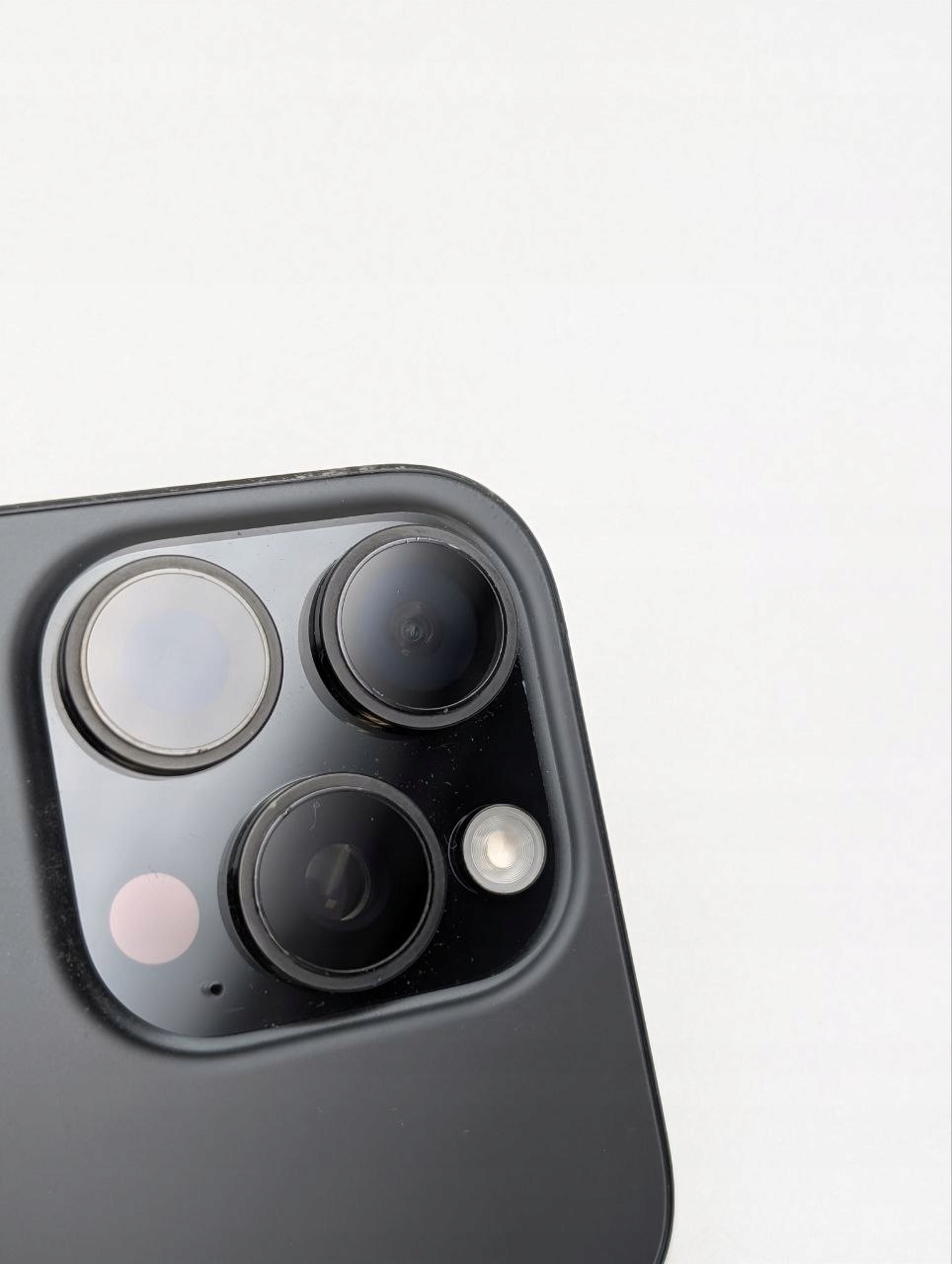 Apple iPhone 16 Pro 256 GB Tytan czarny | eSim (Używany)