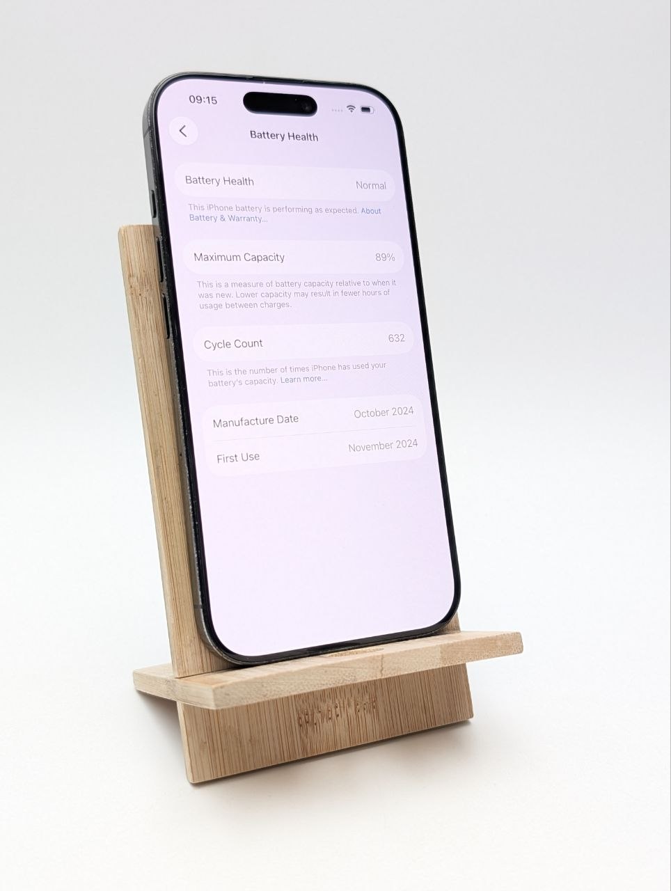 Apple iPhone 16 Pro 128 GB Tytan Czarny (Powystawowy)