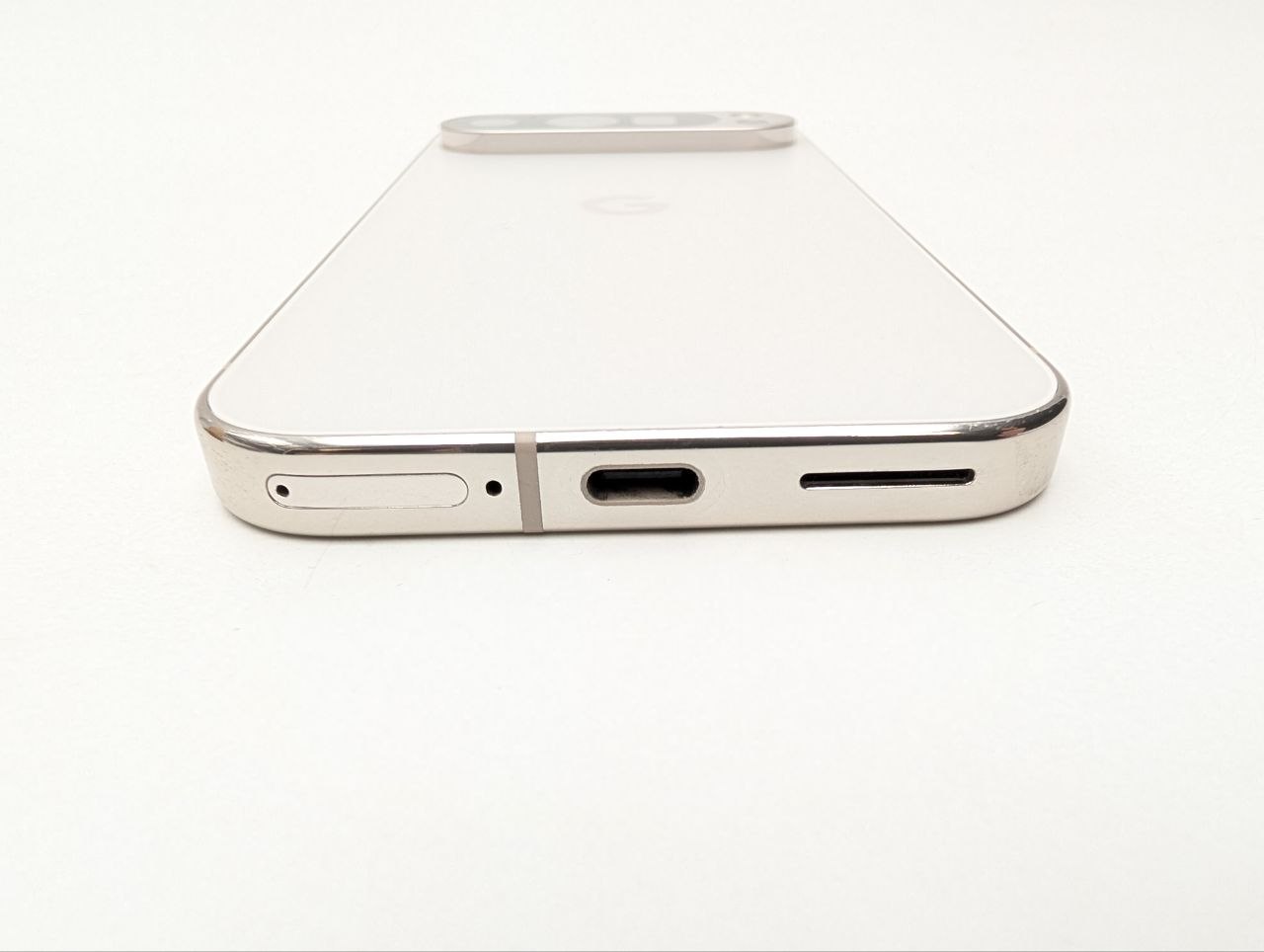 Google Pixel 9 Pro 128GB Porcelanowy (Powystawowy)